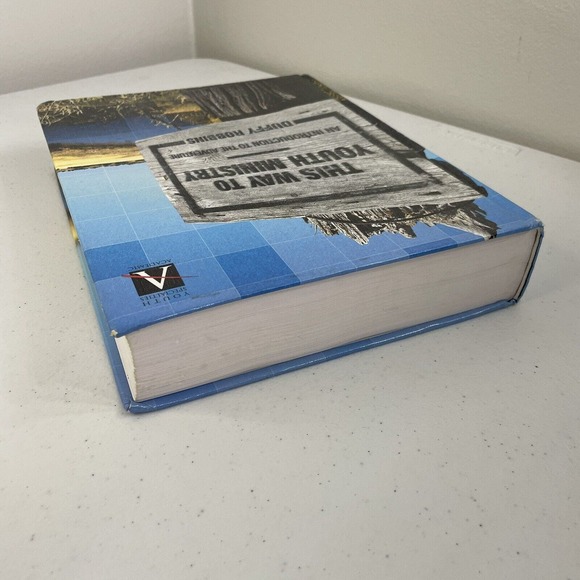 This Way to Youth Ministry : An Introduction to the Adventure Duffy Robbins - Picture 3 of 6